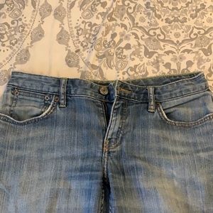 Banana Republic capris 👖